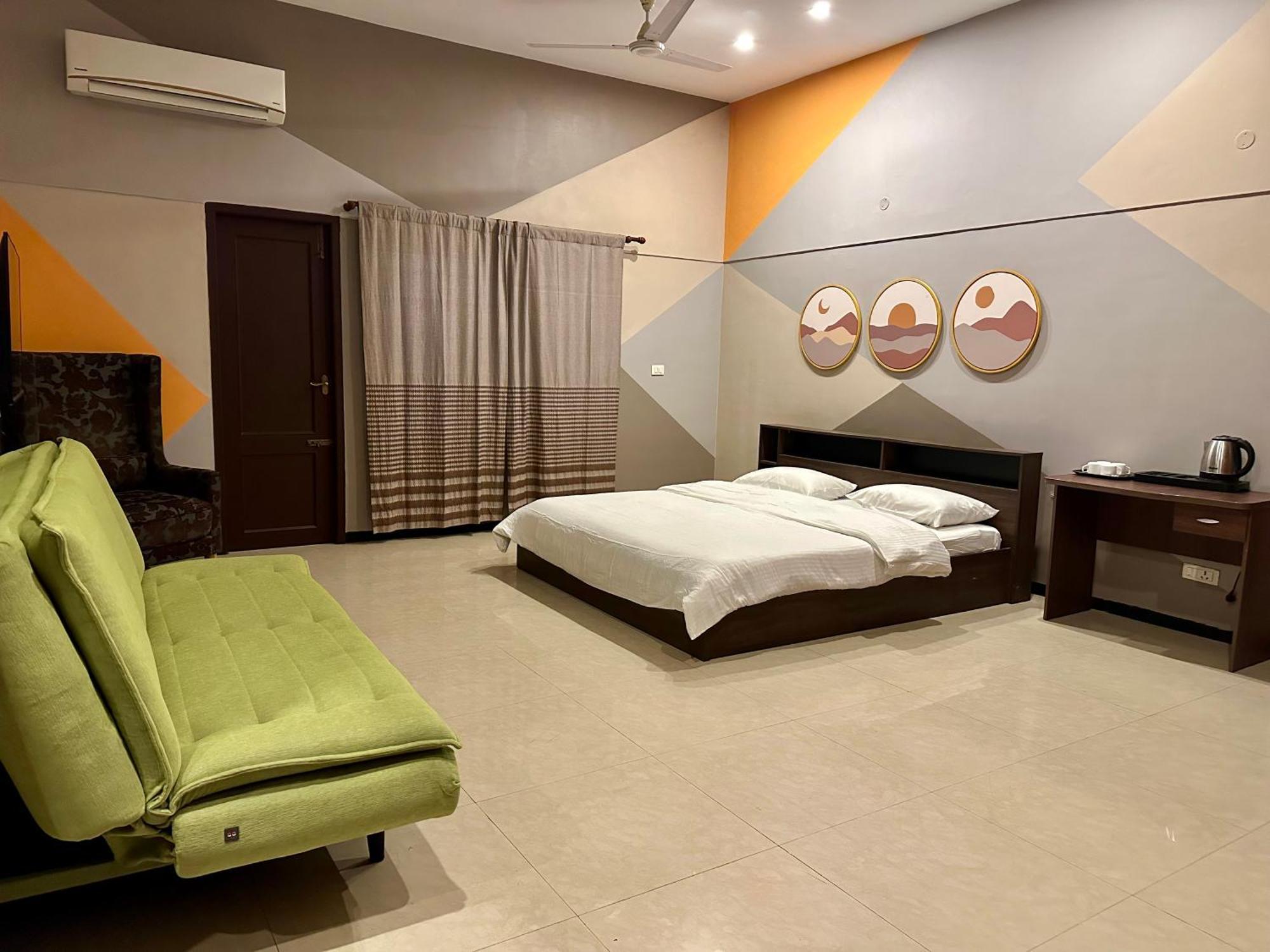 Costa Verde Luxury Seafront Villa เชนไน ภายนอก รูปภาพ
